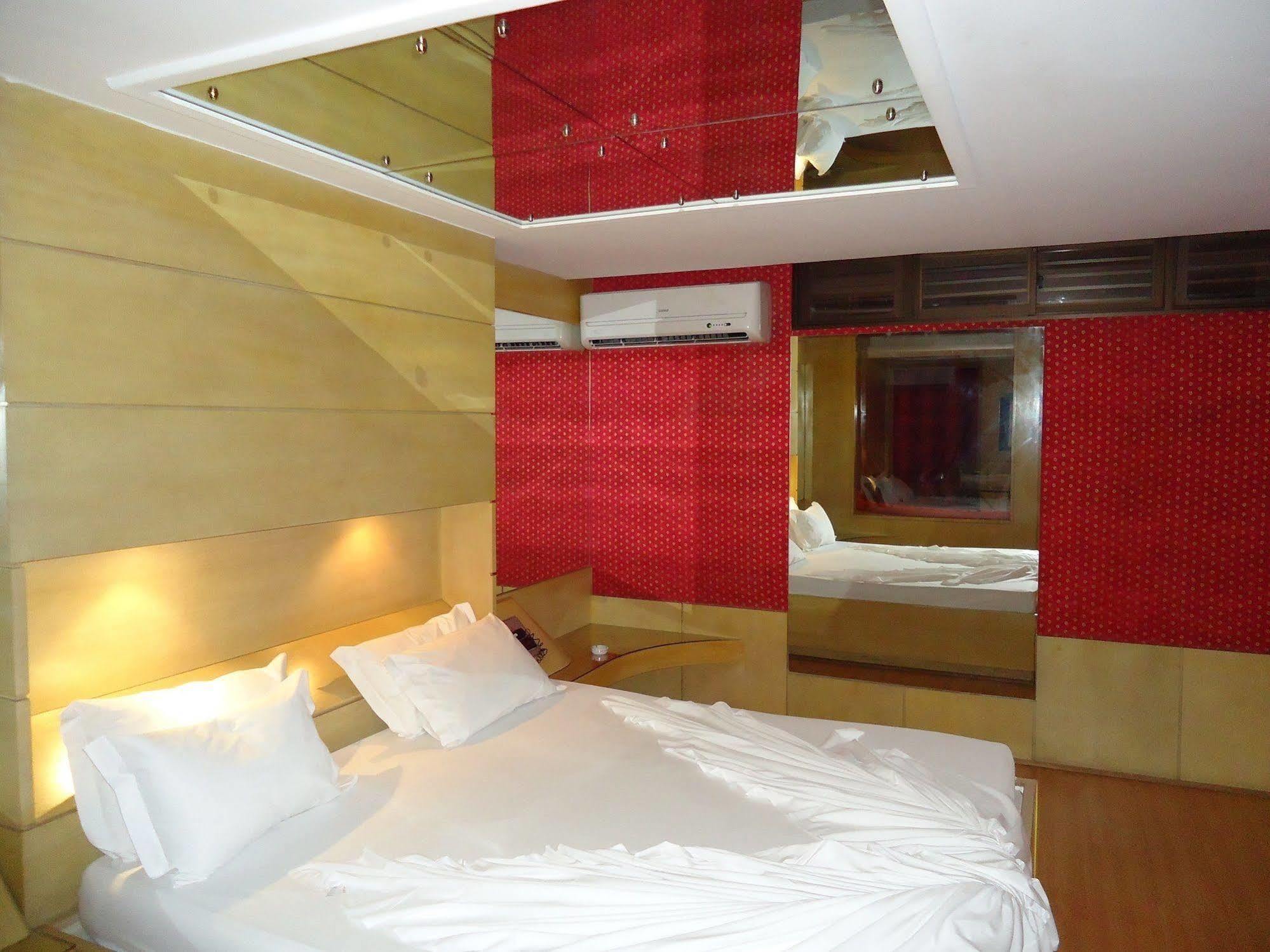 Motel Sunny (Adults Only) Belo Horizonte Exterior photo